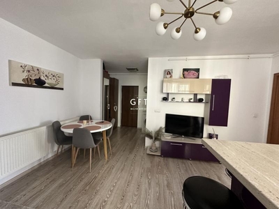 Apartament 3 camere, zona Subcetate