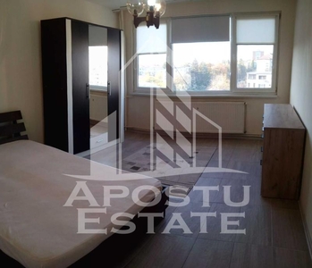 Apartament cu 2 camere, centrala proprie, zona Dacia