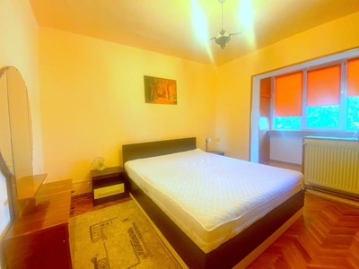 Apartament cu 4 camere de inchiriat-Timisoara