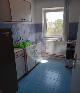 Apartament o camera decomandat renovat zona Sagului- Piata Doina