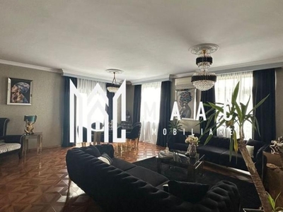 Apartament penthouse de lux cu terasa mare