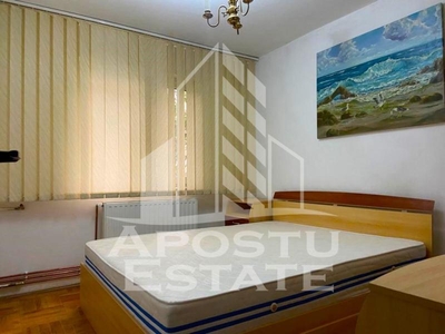 Apartament2 camereCalea Romanilor semidecomandat