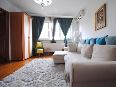 De vanzare apartament 2 camere - Calea Girocului