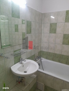 Apartament 4 camere 107mp, pivnita, zona Lukoil_Calea Manastur