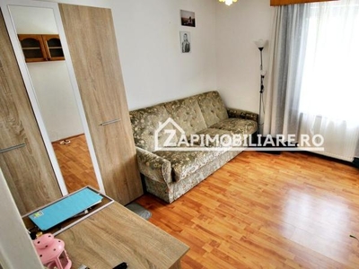 Apartament 1 camera,et.3,cartier 7 Noiembrie,zona Spital UMF