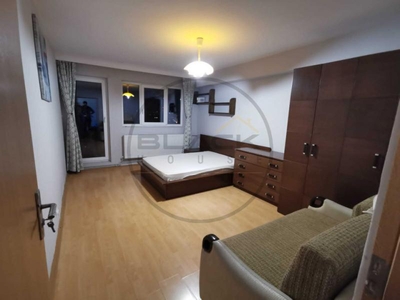 Apartament 2 camere decomandate, etaj intermediar, zona OMV - Marasti