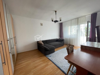 Apartament 2 camere decomandate, strada Dunarii, cartier Intre Lacuri