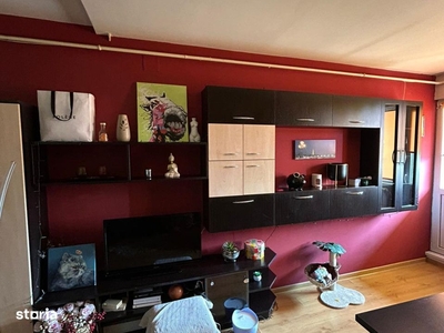 apartament 3 camere de vanzare