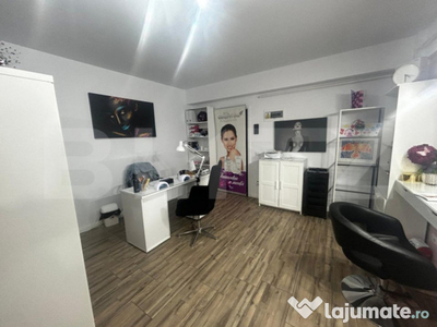 Apartament de 3 camere, cu gradina, parcare, 71,2mp, zona Va