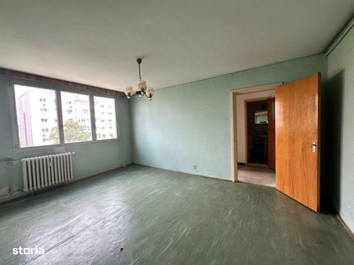 Apartament cu 3 camere si garaj