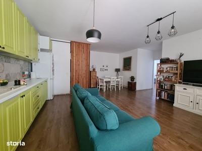 Apartament 3 camere,75mp/Gradina 123mp!La cheie!Parcare! Sub Cetate !