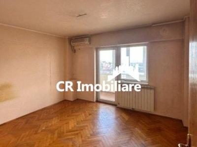 Apartament 4 camere Calea Calarasi Apartament 4 camere ID intern: 338571