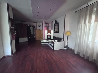 Apartament 4 camere Lipovei