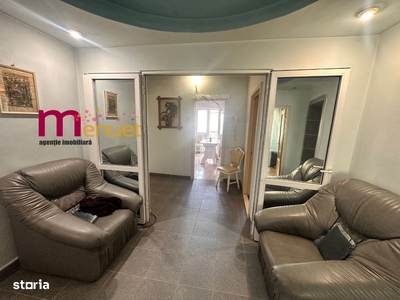 Apartament 4 camere,Ultracentral, etaj 2, 105mp