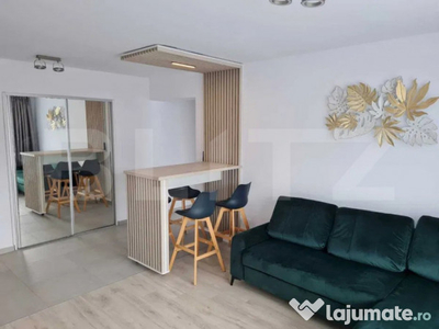 Apartament cu 2 camere, decomandat, nou