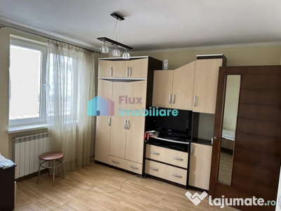 Apartament cu 2 camere în zona Casei de Cultură