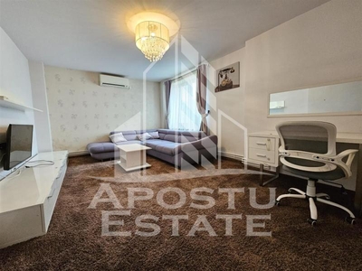 Apartament cu 3 camere 95mp Decomandat in zona Calea Martirilor