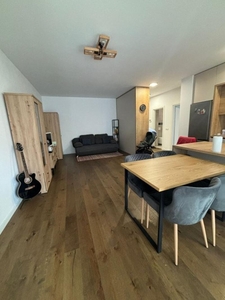 Apartament de 59 mp utili, zona Record Park