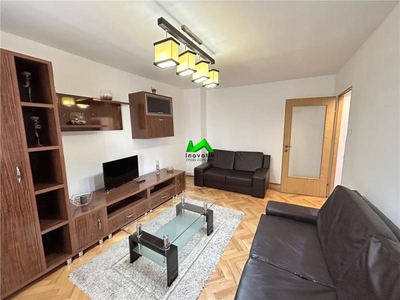 Apartament de inchiriat 3 camere 2 bai Sibiu zona Garii