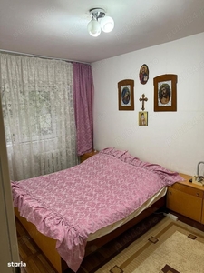 Apartament semidecomandat cu 3 camere in zona Girocului