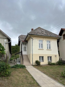 Casa 110 Mp, cu gradina in Turda, zona centrala