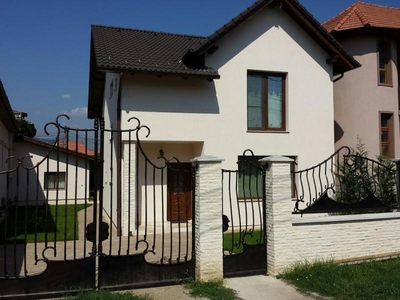 Casa de Inchiriat - 1200 eur - Cetate, Alba Iulia