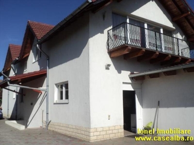 Casa de vanzare in Alba Iulia,pretabil pentru sediu firma