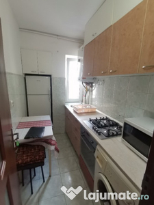 INCHIRIEZ apartament 2 camere nedecomandat,zona Ciresica