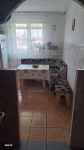 Apartament 100 mp finisaje lux, parcare, cladire deosebita - Centru