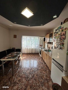 Zona Pasunii, apartament 2 camere et 2! Pret: 60.000 euro!