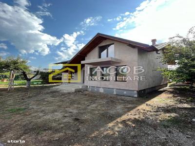 Casa la gri si teren 1070 mp, loc Dumbrava(Itesti), jud Bacau