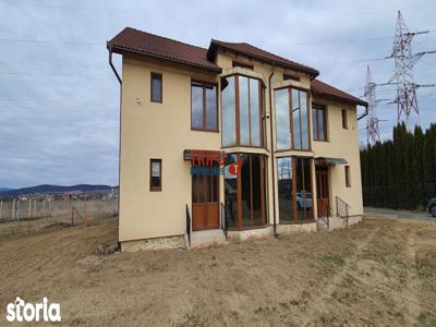 Casa tip Duplex, 4 camere, 300 mp teren