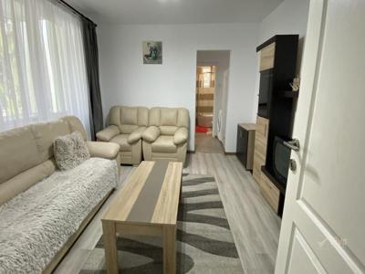 Copou - Gaudeamus Apartament 3 camere etaj intermediar 400 euro - Copou
