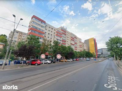 METROU EROII REVOLUTIEI, Apartament cu 3 camere - 78 mp - etaj 1