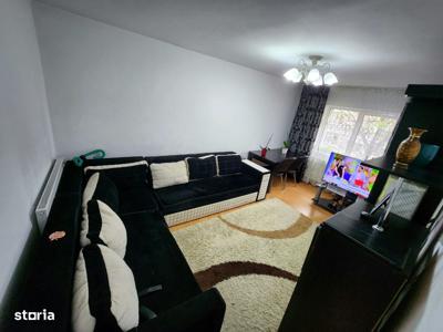 Apartament 3 camere de vanzare Unirii