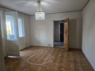 Apartament 3 camere Dristor, la metrou, Farmacia Tei