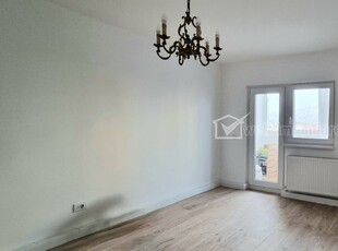 Apartament la etaj intermediar, zona Piata Flora