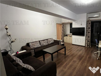 Apartament 3 camere de zona Decebal