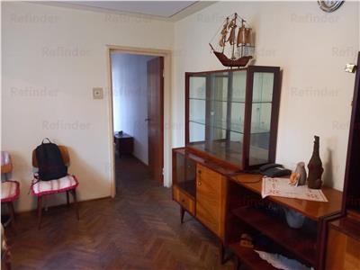 APARTAMENT 3 CAMERE, N GRIGORESCUALEEA POSTAVARULUI, 70MP cu LOGIE DE 5MP, ETAJ 4, BLOC REABILITAT, ZONA VERDE., 5 MIN DE METROU SI PARC IOR