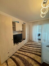 Apartament 2 camere, etaj intermediar, Radauti