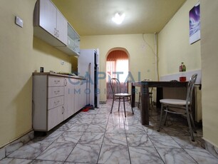 Apartament 3 cam PB, parter, zona Decebal, comision 0%