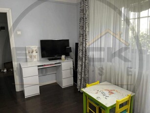 Apartament 3 camere, balcon, Zona Primaverii, Manastur