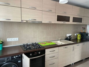 Apartament 3 camere modificat în 2