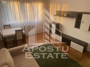 Apartament 3 camere, semidecomandat, Calea Sagului