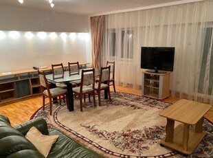 Apartament 3 camere zona Victoria || Loc de parcare || Termen lung