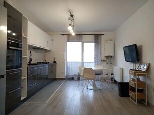 Apartament cu 2 camere de vanzare in Floresti.