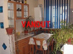 Apartament Cu 3 Camere De Vanzare - 40000 eur - Cetate, Alba Iulia