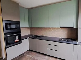 Apartament cu 3 camere de vanzare in Borhanci