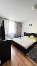 De vânzare apartament cu 2 camere ,zona Med Class etajul 1 , 56mp , spațios,