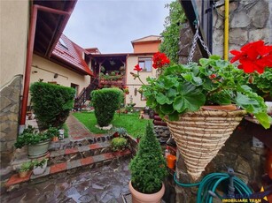 Rezidential deosebit recomandat si pentru doua familii, Codlea, Brasov